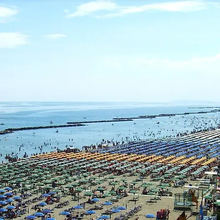Dell'amarissimo Hotel