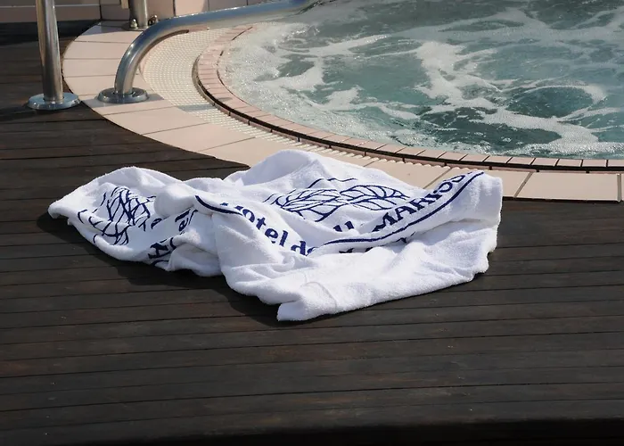 Dell'amarissimo Hotel