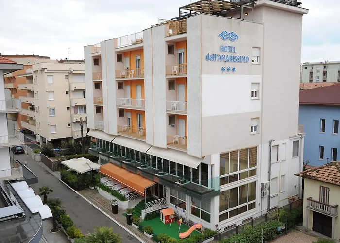 Dell'amarissimo Hotel