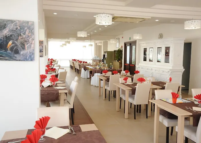 Dell'amarissimo Hotel 3*