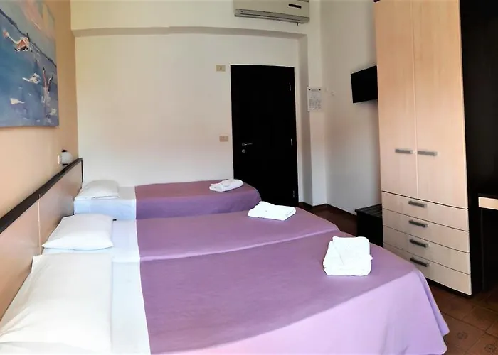 Dell'amarissimo Hotel